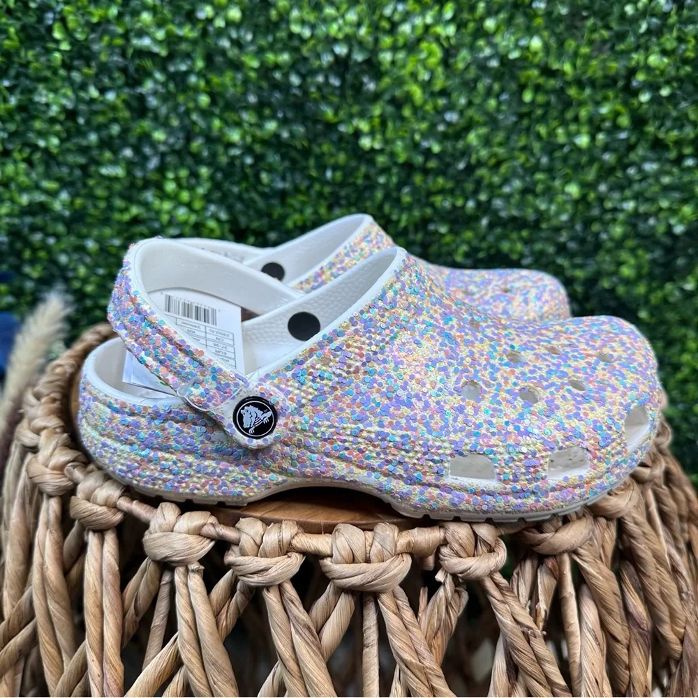 Nwt glitter speckled white crocs classic glitter‎ clog